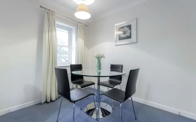 Roomspace Apartments -Sabin Gates