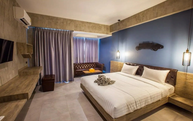 Loftmania Boutique Hotel