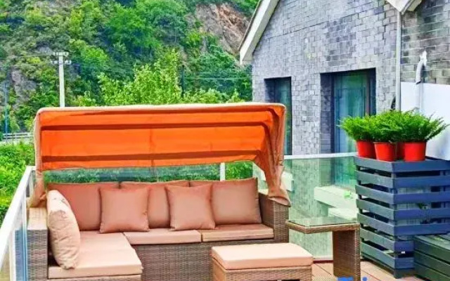 Mountain stay hotel