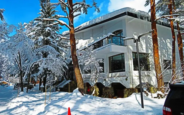 White Horse Hotel