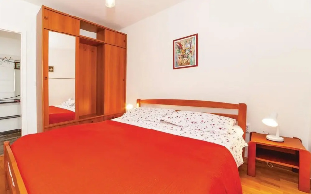 Beautiful Home in Jadranovo With Wifi and 3 Bedrooms