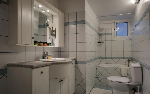 Ev Zin Apartement Dafnon