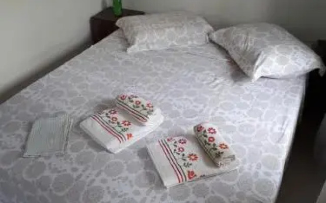 HOSTEL 2 PRóXIMO AO BETO CARRERO (29KM)