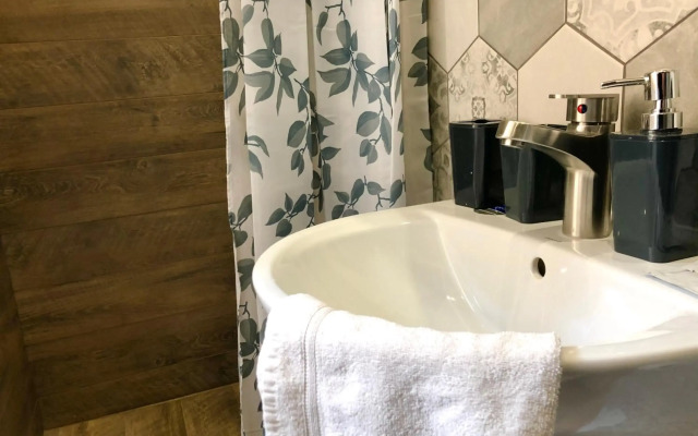 ROMANTIC Apartments-in center 8 7a