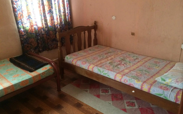 Yaudin Guest House
