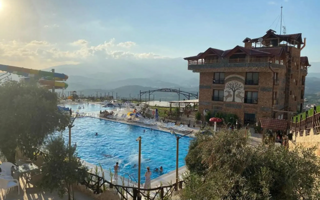 Simon Aqua Park Otel