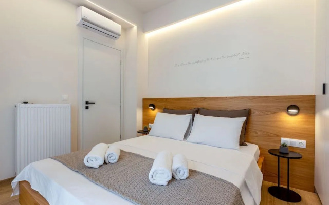 Io Suites
