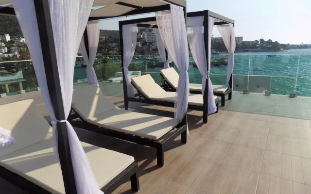 Marina Suites & Spa