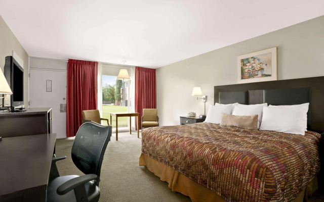 Ramada by Wyndham Washington