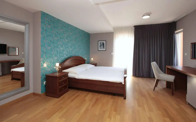 Hotel Minerva