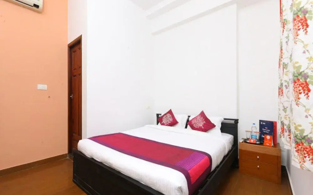 OYO Home 10911 Sea View 3BHK White Town