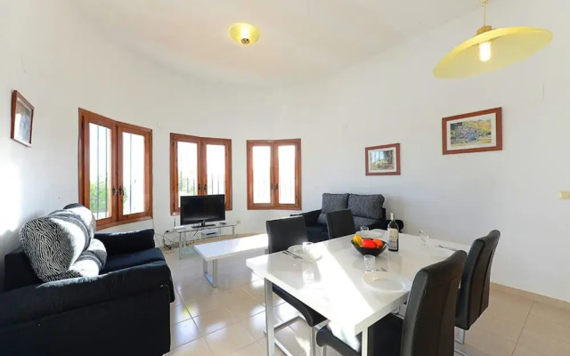 Villa - 2 Bedrooms with Pool, WiFi and Sea views - 105016