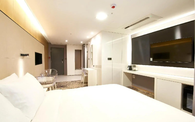Hotel tt