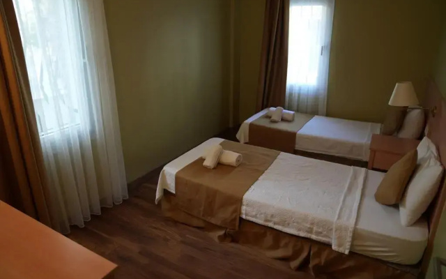 Exen By Weekend Otel