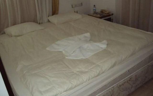 Tayfun Hotel