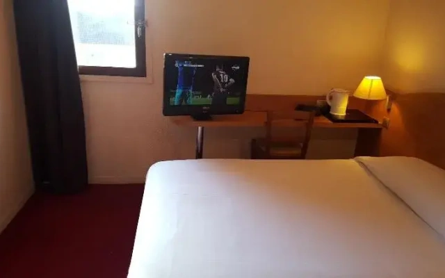 Mondhotel Chelles