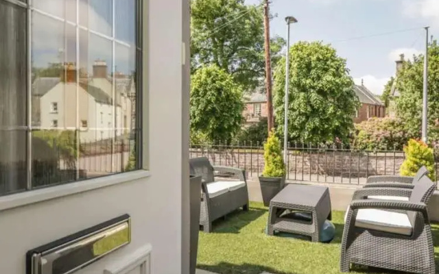 Monboddo Townhouse