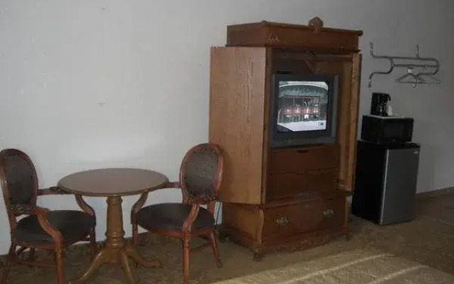 American Inn Deming