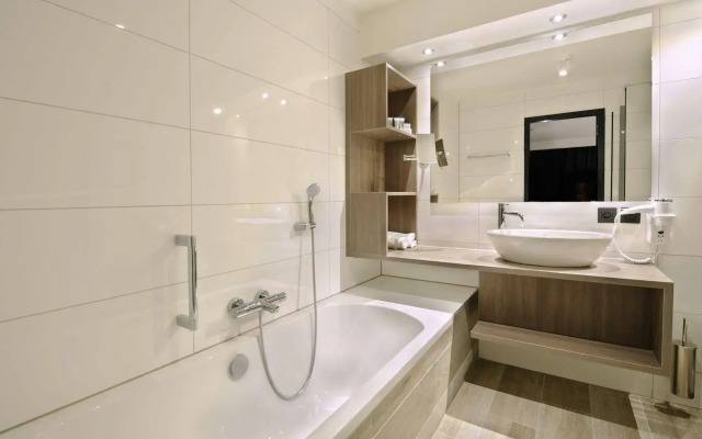 Van der Valk Hotel Nazareth - Gent