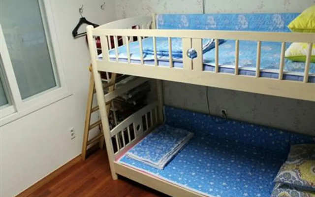 Gwangan Bridge Guesthouse - Hostel