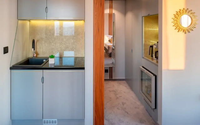 Royal Suites Sky