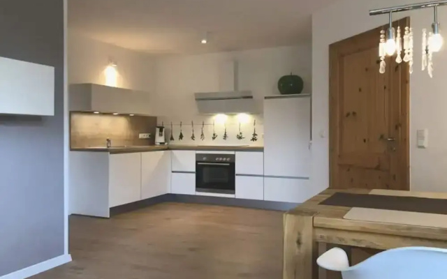 Cosy Apartment Near Center