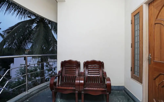 R S Corporate Guest House