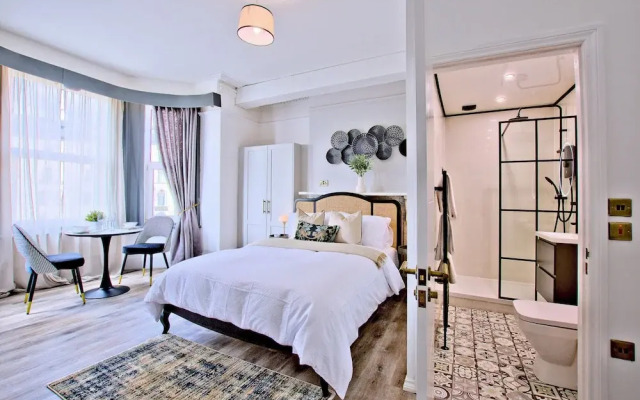 Sandy Bay Suites
