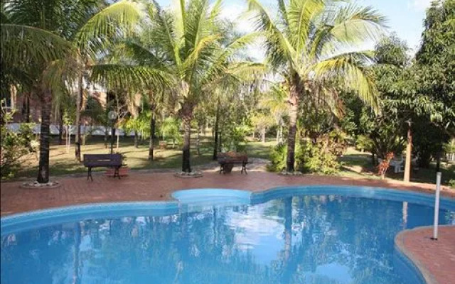 Holiday House