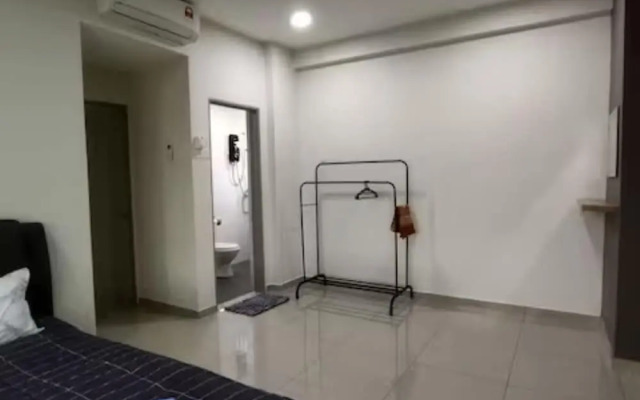 191 Cozy CasaKayangan 3BR by Grab A Stay