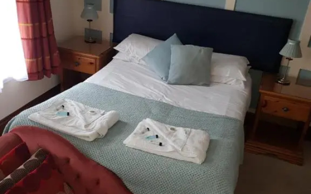 The George Hotel