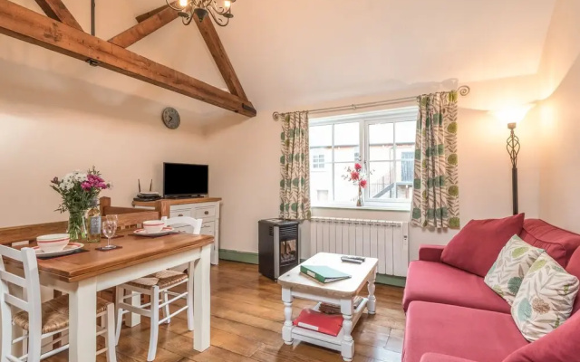 1 Stable Cottage