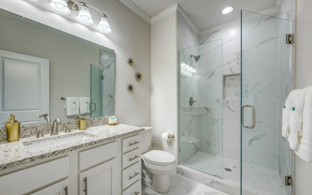 Beach Escape Two - Luxury Townhome