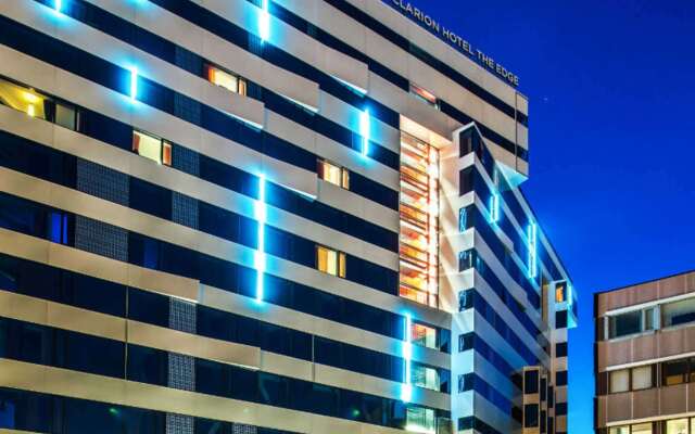 Clarion Hotel The Edge вид на фасад