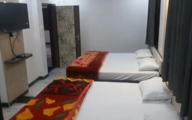 Hotel Divya palace & Restaurent
