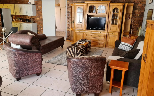 Mft Guest House