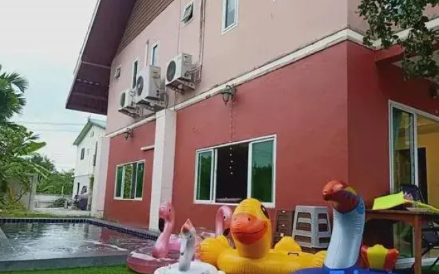 Baan Pink Pool Villa Pattaya
