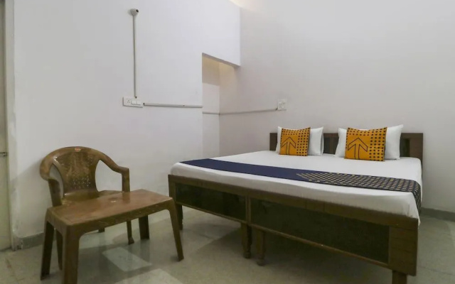 Spot On 47436 Motel Vishesh