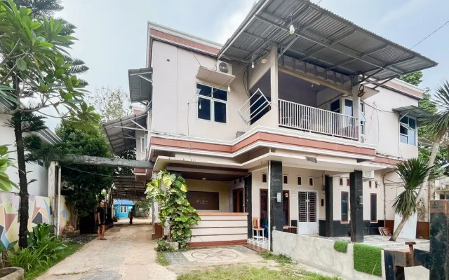 Graha Dirham Mitra RedDoorz
