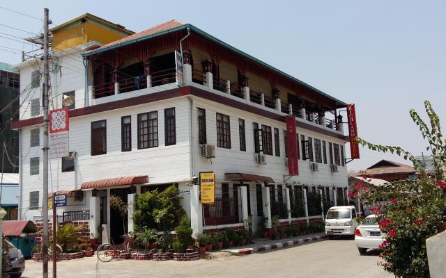 Отель Richland Motel вид на фасад