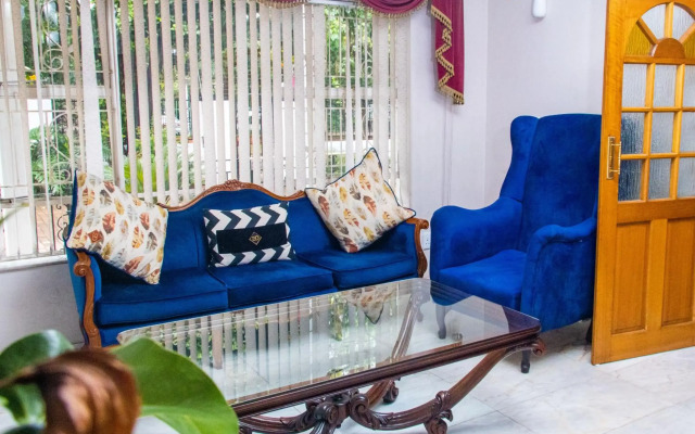 CHIC Geust House