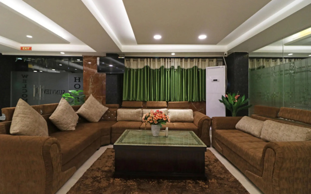 Capital O 10316 Hotel Sun View International
