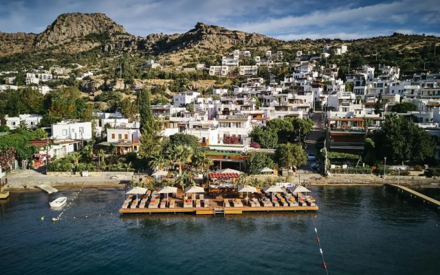 Galen Hotel & Beach