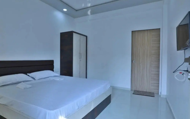 Hotel Sai Ratna