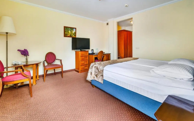 Hotel Pan Tadeusz