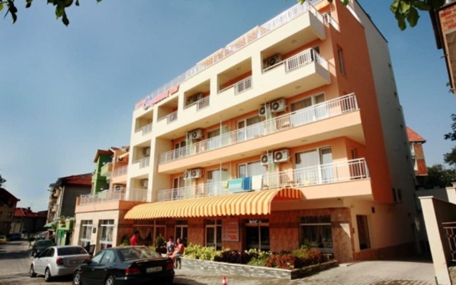 Obzor City Hotel Аврен вид на фасад