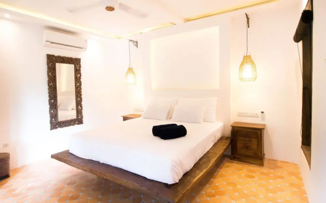 The Mandana Gili Air