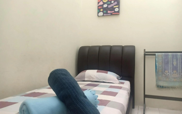 Kh Homestay Comfy N Calm (Muslim Only)