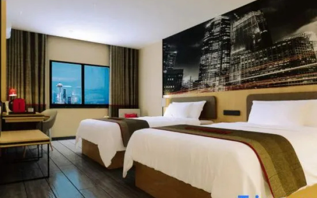 Youjia fashion boutique hotel