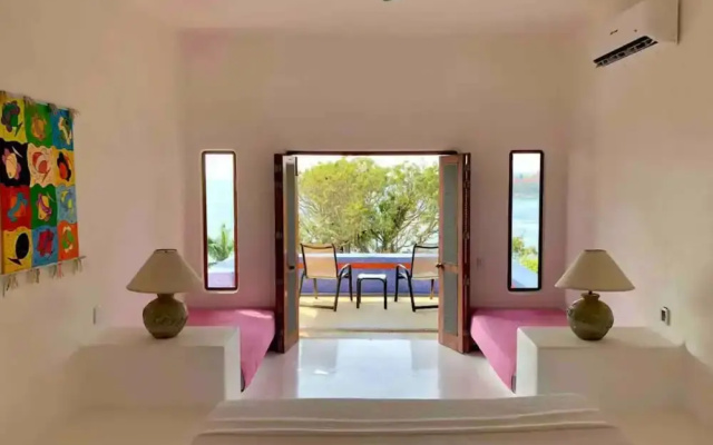 Villa 4 Rec. con Vistas y Playa Privada